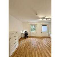 WG-Zimmer in Augsburg 645,00 € 28 m²