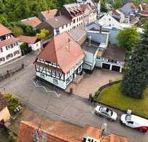 Haus zum Kaufen in Karlsruhe 695.000,00 € 196 m²