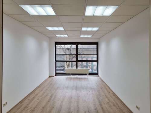 Foto - Büro in München 410,00 € 27.35 m²