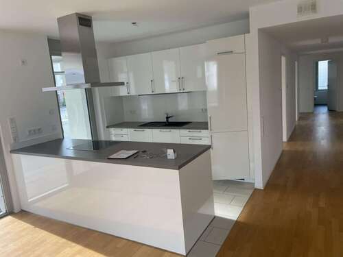 Foto - Wohnung zum Mieten in Stuttgart 1.960,00 € 119.92 m²