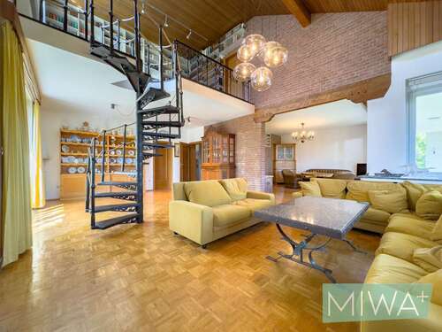 Foto - Haus zum Kaufen in Warstein 349.000,00 € 350 m²