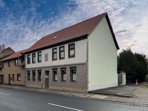 Foto - Haus zum Kaufen in Oschersleben 89.999,00 € 139 m²