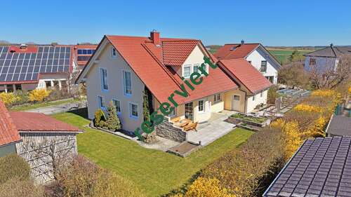 Foto - Haus zum Kaufen in Beilngries 598.700,00 € 161.58 m²