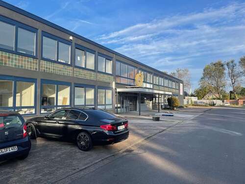 Foto - Büro in Bremen 369,00 € 41 m² - 369,00&nbsp;EUR Kaltmiete, ca.&nbsp; 41,00&nbsp;m&sup2;