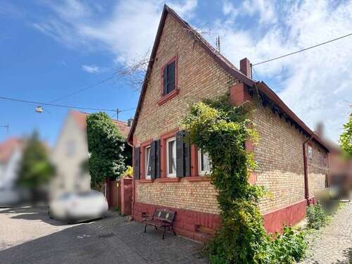 Foto - Haus zum Kaufen in Landau in der Pfalz Queichheim 180.000,00 € 170 m²