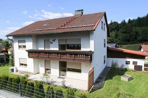 Foto - Haus zum Kaufen in Regen 295.000,00 € 168 m²
