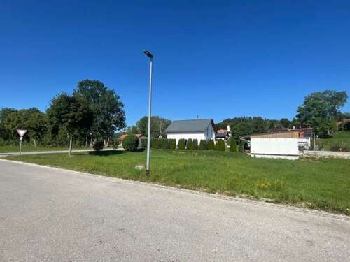 Foto - Grundstück zu verkaufen in Vilgertshofen-Mundraching 289.000,00 € 700 m²