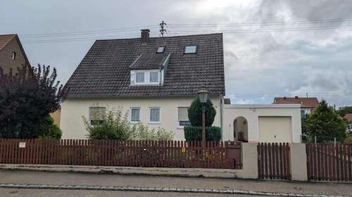 Foto - Haus zum Kaufen in Nordendorf 470.000,00 € 180 m²