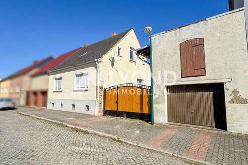 Foto - Haus zum Kaufen in Gatersleben 54.900,00 € 100 m²