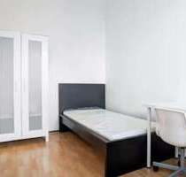 WG-Zimmer in Berlin 690,00 € 10 m²