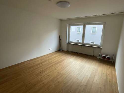 Foto - Wohnung zum Mieten in Weiden in der Oberpfalz 450,00 € 33 m²