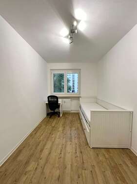 Foto - Wohnung zum Mieten in Augsburg 549,00 € 110 m²