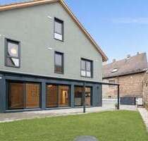 Haus zum Kaufen in Würzburg 1.095.000,00 € 215 m²
