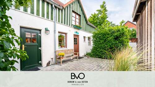 Foto - Haus zum Kaufen in Behrensdorf 489.000,00 € 259 m²