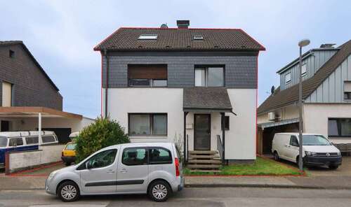 Foto - Haus zum Kaufen in Langenfeld Reusrath 450.000,00 € 119.18 m²