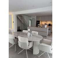 Haus zum Mieten in Blankenheim 1.650,00 € 150 m²