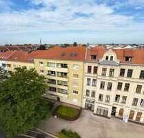 Haus zum Kaufen in Magdeburg Stadtfeld Ost 1.350.000,00 € 770.09 m² - Magdeburg / Stadtfeld Ost