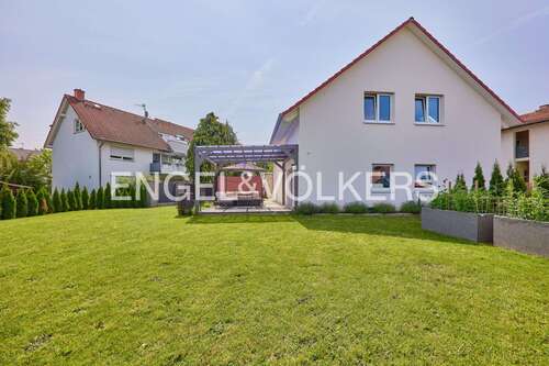 Foto - Haus zum Kaufen in Groß-Umstadt 695.000,00 € 186 m²