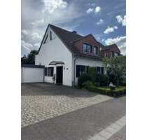 Haus zum Kaufen in Kaarst 586.000,00 € 104.8 m²