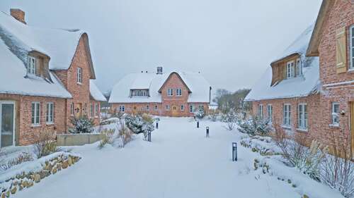 Foto - Haus zum Kaufen in Alkersum 1.050.000,00 € 127.88 m²