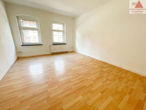 Foto - Wohnung zum Mieten in Aue 393,40 € 81.5 m²