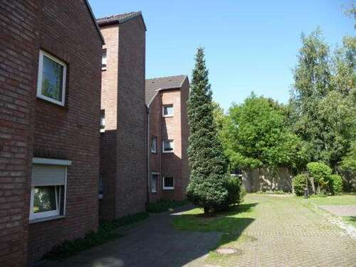 Foto - Wohnung zum Mieten in Duisburg 379,00 € 47.26 m²