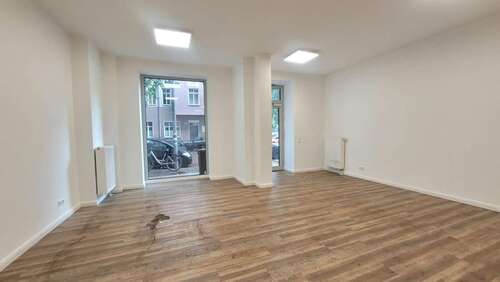 Foto - Einzelhandel in Berlin 1.709,36 € 74.32 m²