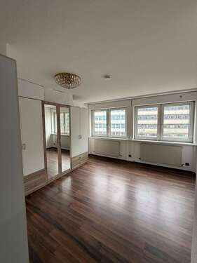 Foto - Wohnung zum Mieten in Stuttgart 390,00 € 15 m²