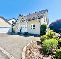 Haus zum Kaufen in Nachrodt-Wiblingwerde 639.000,00 € 216 m²