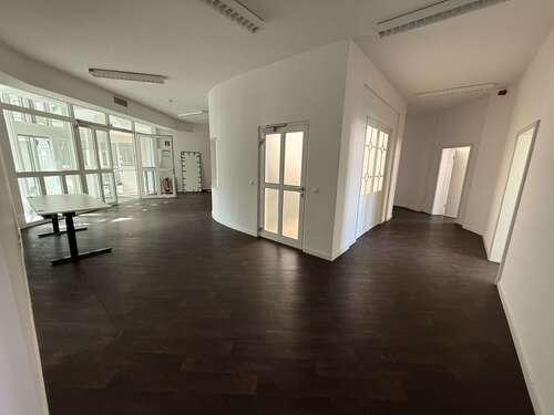 Foto - Büro in Görlitz 2.858,20 € 411.25 m²