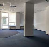 Büro in Burg 720,00 € 103 m² - 720,00&nbsp;EUR Kaltmiete, ca.&nbsp; 103,00&nbsp;m&sup2; in Burg (PLZ: 39288)