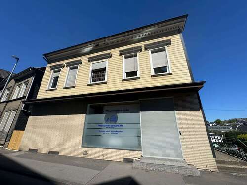 Foto - Haus zum Kaufen in Gevelsberg 249.000,00 € 299 m²