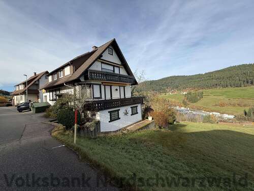 Foto - Haus zum Kaufen in Baiersbronn 330.000,00 € 179 m²