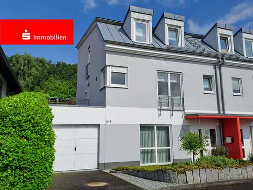 Foto - Haus zum Kaufen in Friedrichsdorf 984.000,00 € 185 m²