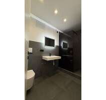 Wohnung zum Mieten in München 2.500,00 € 82 m² Wohnung zum Mieten in München 2.500,00 € 82 m²