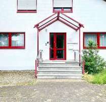 Büro in Adelsdorf 980,00 € 111.35 m²