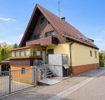 Haus zum Kaufen in Böblingen 389.000,00 € 208 m²