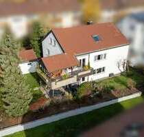 Haus zum Kaufen in Stuttgart 1.074.000,00 € 280 m²