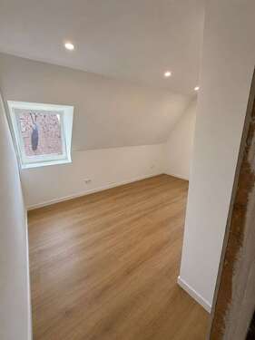 Foto - Haus zum Kaufen in Heroldsberg 1.100.000,00 € 250 m²