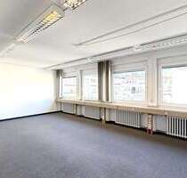 Büro in Düsseldorf 3.150,00 € 367 m²