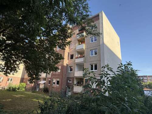 Foto - Wohnung zum Mieten in Magdeburg 166,19 € 32.65 m²