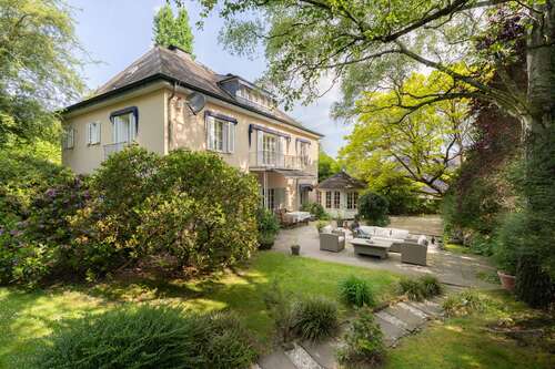 Foto - Haus zum Kaufen in Eitorf 890.000,00 € 300 m²