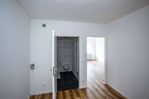 Foto - Wohnung zum Mieten in Berlin 637,28 € 54.45 m²