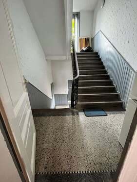 Foto - Wohnung zum Kaufen in Frankfurt 379.000,00 € 160 m²