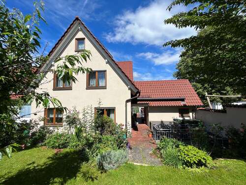 Foto - Haus zum Kaufen in Uhingen 550.000,00 € 159 m²