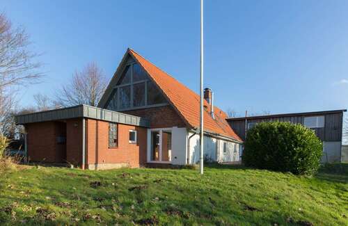 Foto - Haus zum Kaufen in Oersberg 340.000,00 € 385.32 m²