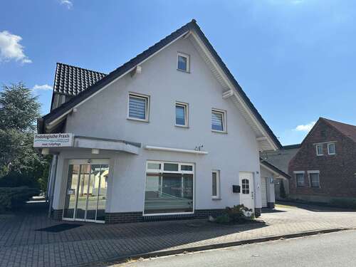 Foto - Wohnung zum Mieten in Gräfenhainichen 740,00 € 98 m²