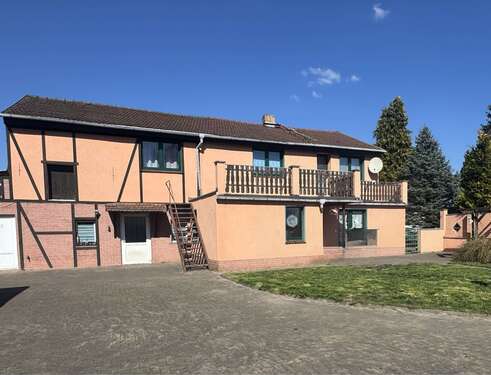 Foto - Haus zum Kaufen in Groß Düben 148.000,00 € 155 m²