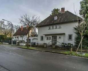 Haus zum Kaufen in Wiesbaden 989.000,00 € 185 m²