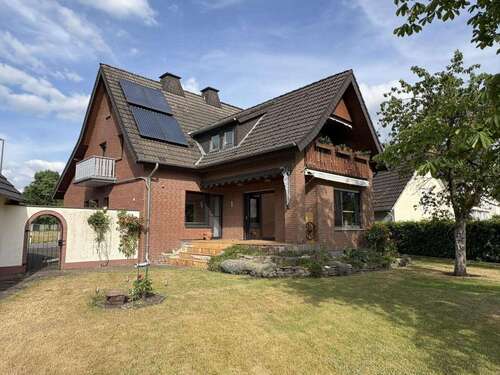 Foto - Haus zum Kaufen in Schloß Holte-Stukenbrock 465.000,00 € 190 m²